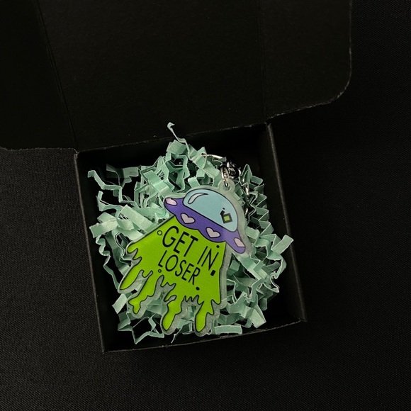 UFO “Get in Loser” Keychain - Picture 9 of 9